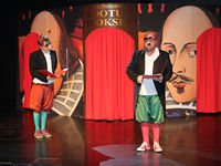 William Shakespearen kootut teokset 2011