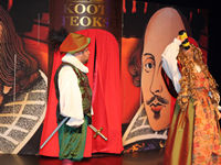William Shakespearen kootut teokset 2011